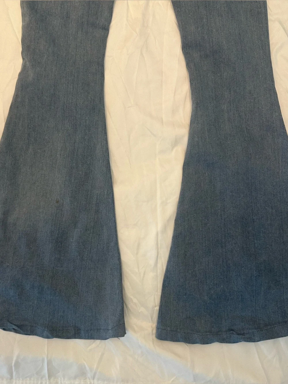 Free People Light Wash Bootcut Stretch Jeans 26